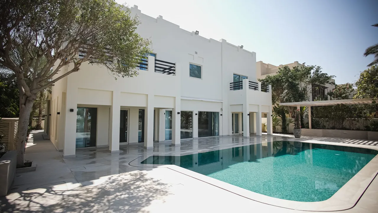Meadows villa interior renovation and fit-out works in Dubai Meadows villa interior renovation and fit-out works in Dubai